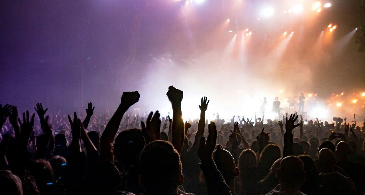 stadium-tours-big-concerts-thefutureparty
