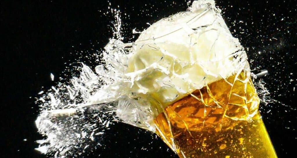 gen-z-drinking-thefutureparty