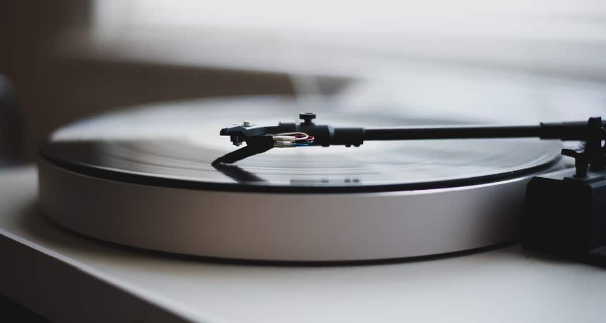 soundcloud-elasticstage-vinyls-artists-thefutureparty