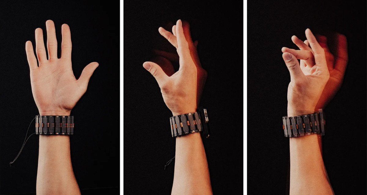 meta-computer-controlling-wristbands-thefutureparty